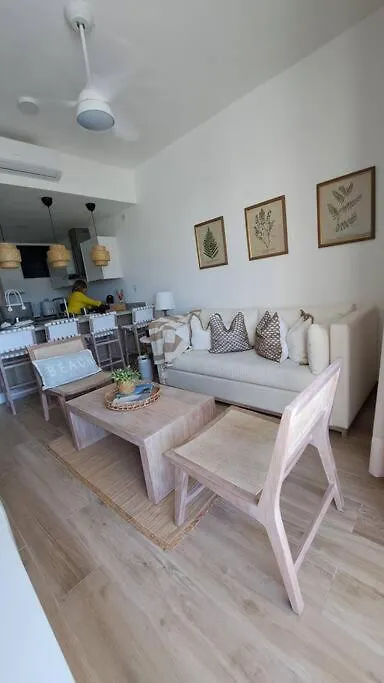 Crystal Lagoon Beach Apartment Punta Cana 0*,