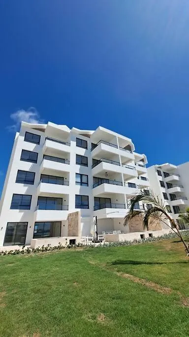 Crystal Lagoon Beach Apartment Punta Cana